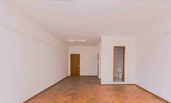 Imagem 5: Sala Comercial para Locação 44m² com Banheiro e Cozinha