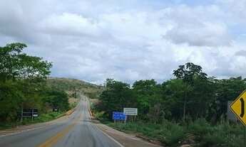 Imagem 2: Chácara no caminho de Pirenópolis antes de Girassol troca