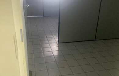 Imagem 6: Ponto comercial/Loja/Box para venda possui 44 metros quadrados