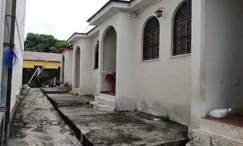 Imagem: Vende-se casas Conjugadas