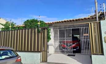 Imagem 2: Casa para venda, no Conjunto Medici I, com 3 quartos, 1 vaga de garagem, quinta