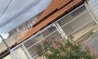 Imagem: Casa para aluguel possui 180 metros quadrados