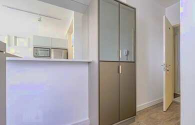 Imagem 6: Apartamento para Aluguel - Mercês, 1 Quarto, 29 m2