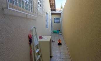 Imagem 5: Cibele - LINDA CASA NO CACHOEIRINHA