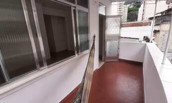 Imagem 5: APARTAMENTO TIPO CASA COM VARANDA E TERRAÇO