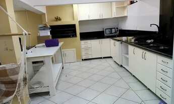 Imagem 4: CASA COMERCIAL Casa com 4 dormitórios