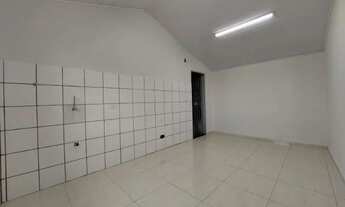 Imagem 2: Sem Fiador - Sobreloja 02 Quartos - Zona 08