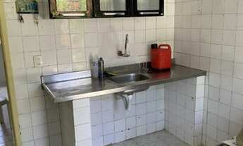 Imagem 3: Santa clara aluga* casa com 6 quartos no cristo rei, próximo ao Ferreira