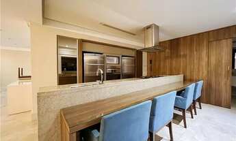 Imagem 2: Apartamento com dois dormitórios e infraestrutura completa no coração de Campinas