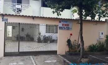 Imagem: Casa à venda 4 Quartos, 2 Vagas, 161M²