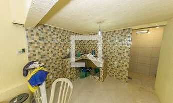 Imagem 3: Casa de Condomínio para Aluguel - Madureira, 2 Quartos, 35 m2