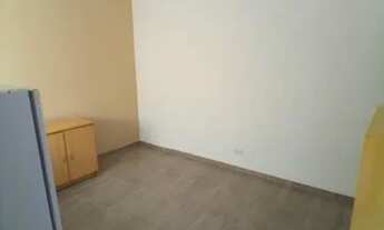 Imagem 2: Kitnet/conjugado para aluguel possui 30 metros quadrados com 1 quarto