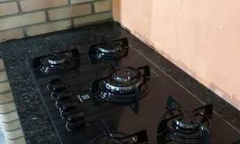 Imagem 4: Vendo casa com piscina