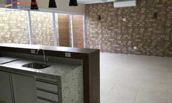 Imagem 4: Sobrado em condomínio Fechado, com 03 dormitórios (sendo 01 suite), cozinha planejada, esp