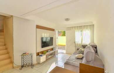 Imagem 5: Sobrado bem localizado a venda em Curitiba, bairro Boqueirão