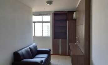 Imagem 2: Alugo ótimo apto com sala, quarto, cozinha, banheiro e garagem no edificio Madison