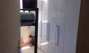 Imagem 6: Apartamento dois quartos com armários embutidos condomínio sentido estrada do Campinho/CG