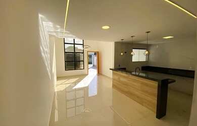 Imagem 3: Casa com 3 Quartos à Venda, 120 m² por R$ 720.000 - Jardim Atlântico Oeste (Itaipuaçu) - M