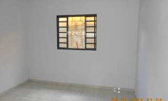 Imagem 4: Alugo casa de 2 quartos no Garavelo. Próximo ao Hospital Garavelo