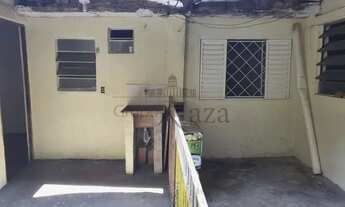 Imagem 6: Kitnet/conjugado para aluguel possui 30 metros quadrados com 1 quarto