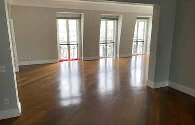 Imagem 2: ÓTIMO APARTAMENTO NA MANSARDA (COBERTURA