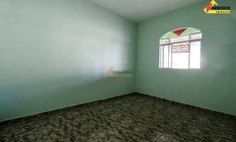 Imagem 7: Casa para aluguel, 2 quartos, 1 vaga, Belvedere - Divinópolis/MG