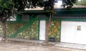 Imagem 3: Vende-se Casa no Bairro de Lagoa Nova em Ótima Localização