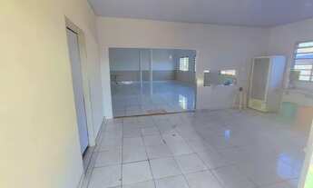 Imagem 4: Salão/galpão Galpão / depósito com aluguel por R$2.500 /mês