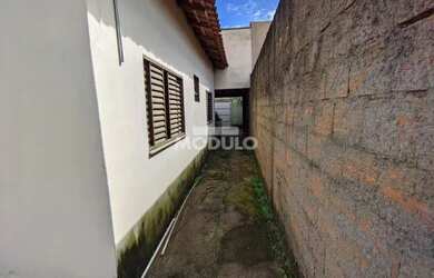 Imagem 4: CASA RESIDENCIAL à venda, 2 quartos, 2 vagas, JARDIM HOLANDA - Uberlândia/MG