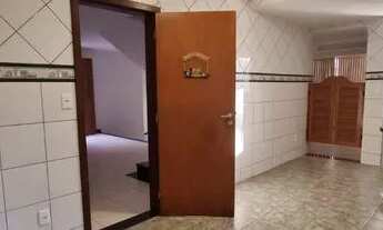 Imagem 2: Privilégio! Alugo Casa Com 4 Quartos E Linda Vista para O Vale