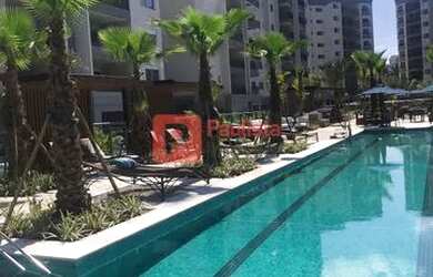 Imagem: Apartamento em cond. Club à venda, alto