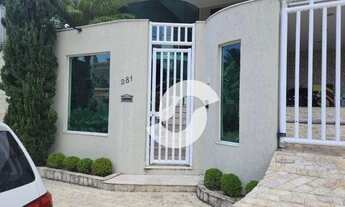 Imagem 2: EXCELENTECASA EM RUA FECHADA,4 VAGAS E 4 SUITES