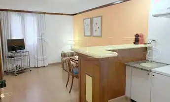 Imagem: Flat mobiliado reformado, com 1 dormitório