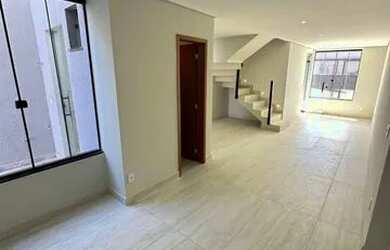 Imagem 4: Casa para venda com 167 metros quadrados com 3 quartos em Parque Xangri-Lá - Contagem - MG