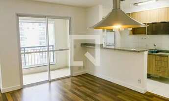 Imagem 2: Apartamento para Aluguel - Panamby, 2 Quartos, 64 m2