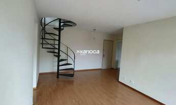 Imagem 3: Cobertura duplex, 180 m², três quartos sendo uma suíte, duas vagas e bem localizada