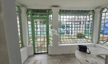 Imagem: Casa Comercial na Rua Augusto Tole em Santana