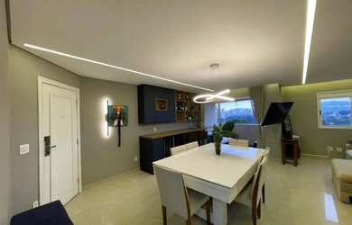 Imagem 2: Alto Padrão para Venda em Santana de Parnaíba, Alphaville, 2 dormitórios, 2 suítes, 3 banh