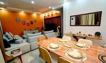 Imagem 3: Casa de Vila para venda possui 180 metros quadrados com 4 quartos