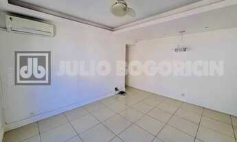 Imagem 3: RUA JOÃO ALFREDO - APARTAMENTO 3 QUARTOS - SUÍTE - DEPENDÊNCIAS - 2 VAGAS- TODO REFORMADO