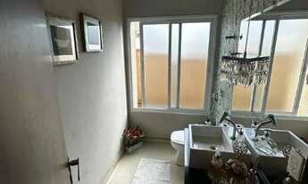 Imagem 3: Linda Casa com 4 dormitórios à venda, 295 m² por R$ 1.850.000 - Residencial Gaivota I - Sã