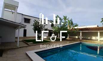 Imagem: Mansão no Condomínio Le Village Blanc