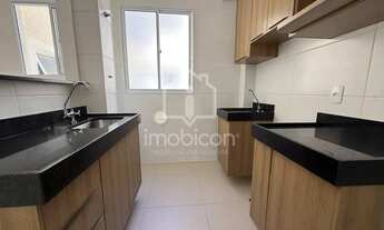 Imagem: Alugo Apartamento com 2/4 no Candeias Flowers