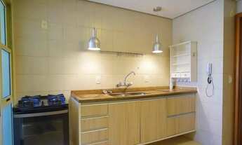 Imagem 7: Apartamento com sacada e churrasqueira, 2 dormitórios, 1 suíte e 1 vaga