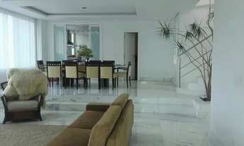 Imagem 3: Casa para aluguel tem 470 metros quadrados com 4 quartos