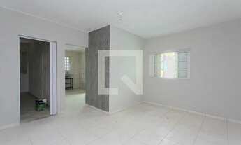 Imagem 2: Casa à Venda - Vila Jacuí, 1 Quarto, 100 m2