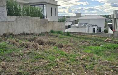Imagem: Terreno à Venda no Condomínio Villa Jardim