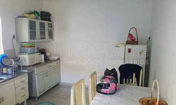 Imagem 2: Linda casa à venda na Vila Rodrigues Alves em Botucatu