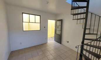 Imagem 4: Casa com 2 dormitórios para alugar no bairro Santa Tereza - Porto Alegre/RS