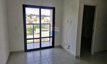 Imagem 3: RE/MAX aluga apartamento residencial 2 dormitórios 1 banheiro 1 suíte 1 vaga de garagem Jd